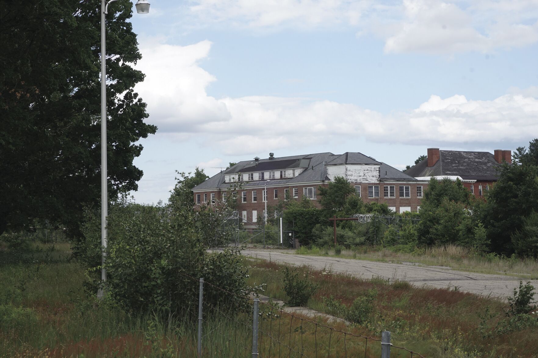 Executive Council tables vote on State School purchase